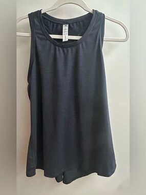 Yogalicious Women's Tank Top Relaxed Fit  Sleeveless Black Gray Size L.